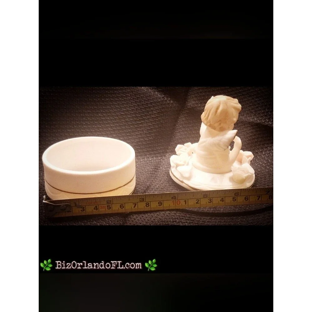 VINTAGE: Porcelain Trinket Jewelry Box Angel Playing Harp Lid Applied Roses HTF